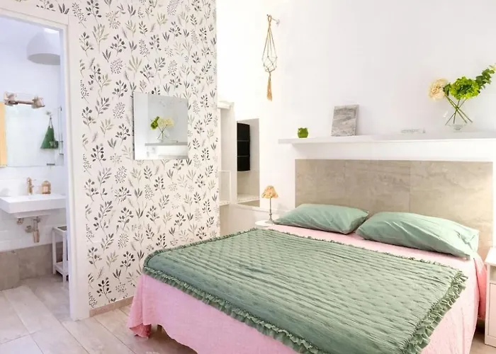 住宿加早餐酒店 Volli Three