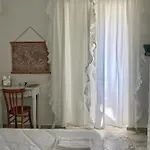 Volli Three Bed & Breakfast 3*