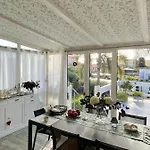 Volli Three Bed & Breakfast 3*