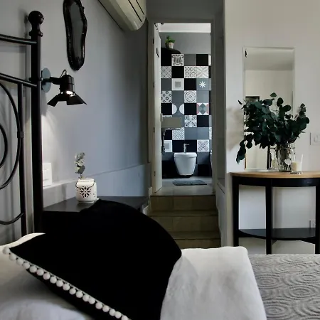 Volli Three Agrigento