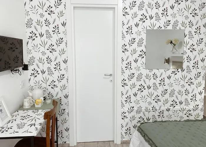 Bed & Breakfast Volli Three